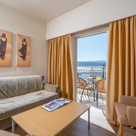 Hotel Kitro - Adults Only 3*